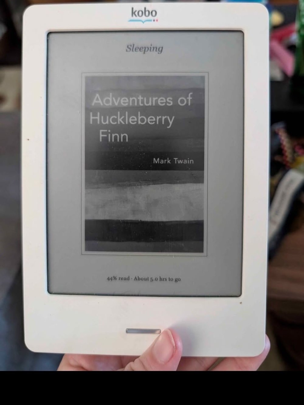 Kobo touch eReader - White - Compact E-Reader